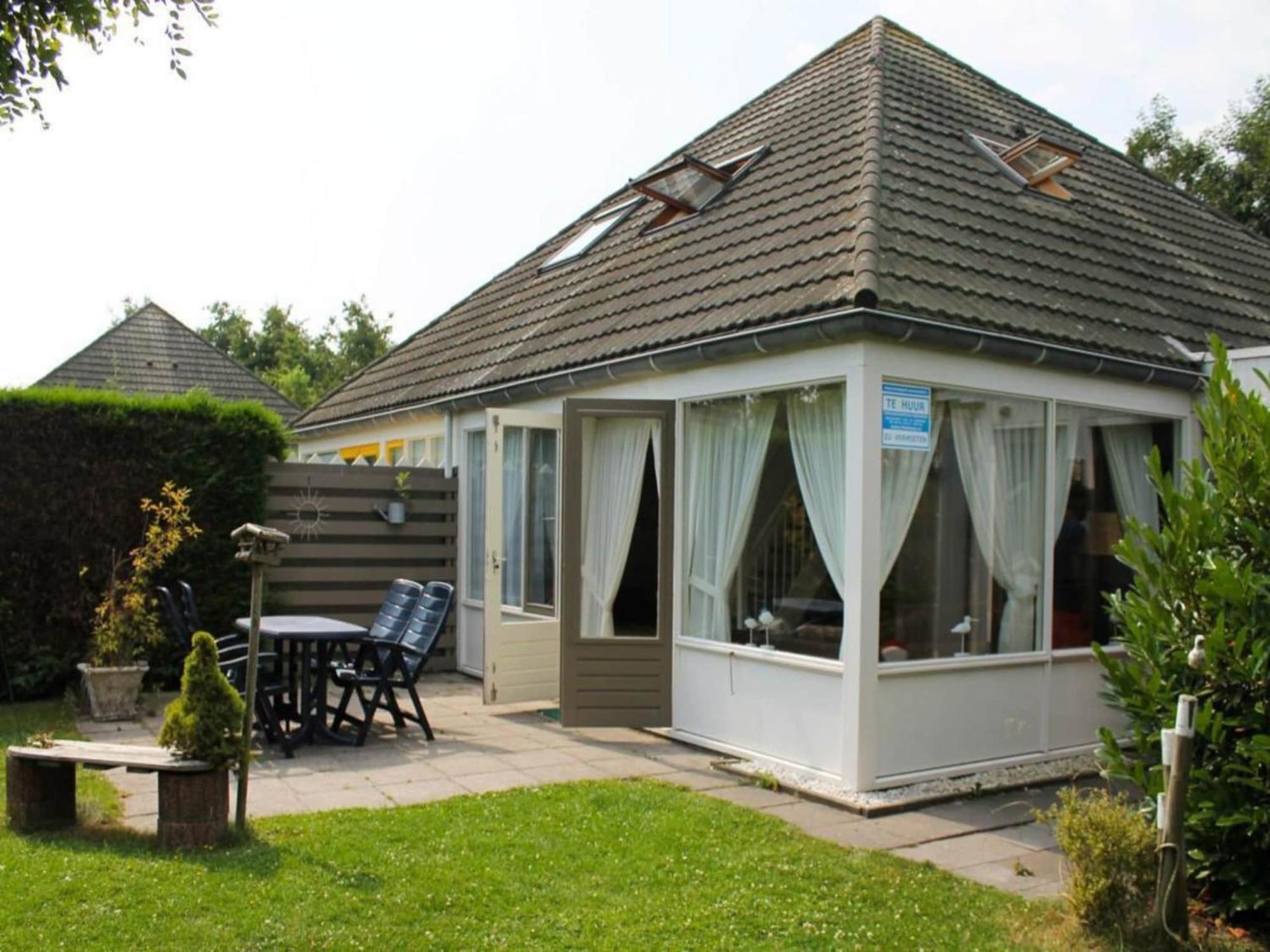 Schoneveld 183 Duinroos Vakantiehuis *